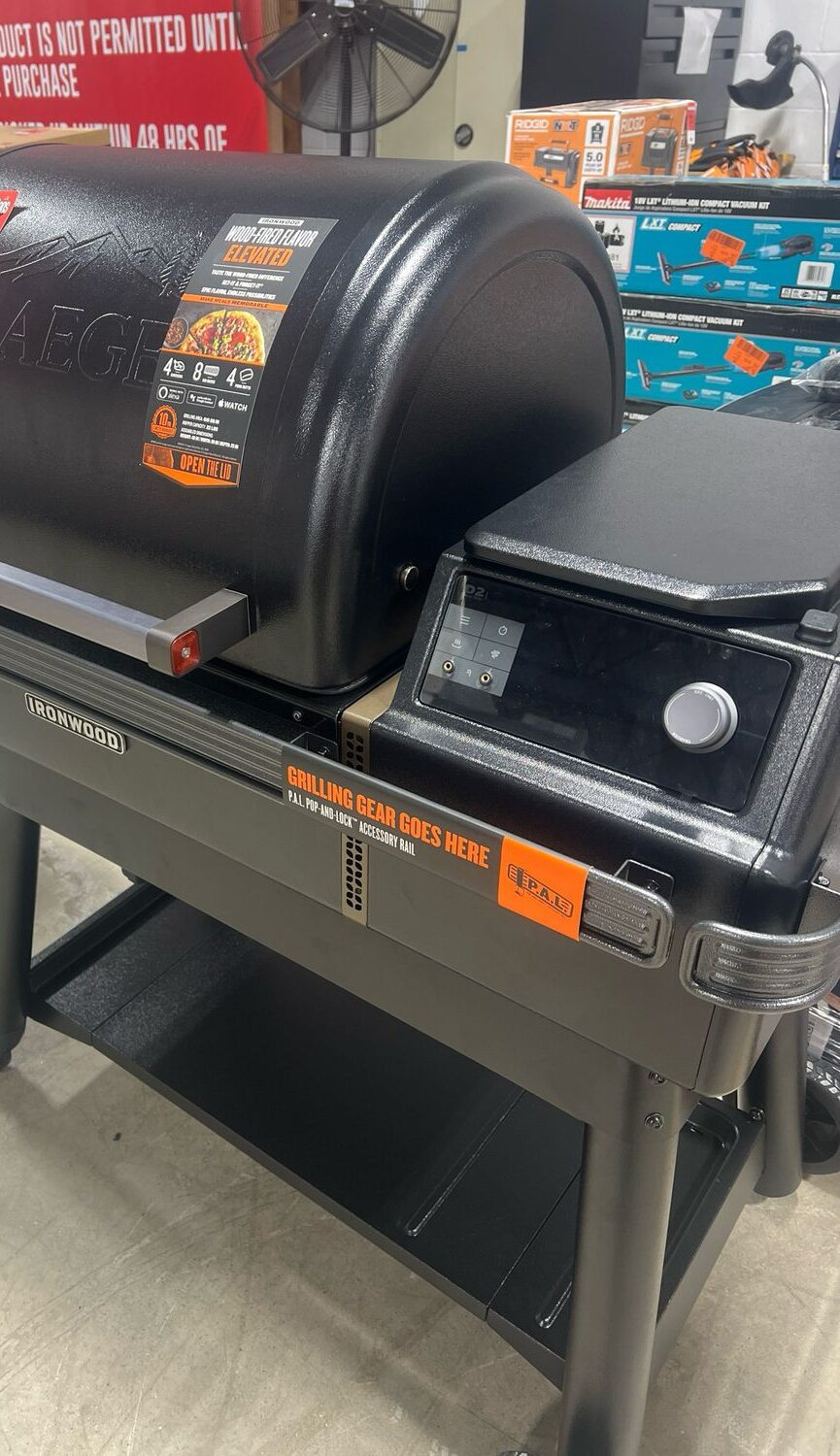Traeger Ironwood 885 Pellet Smoker Traeger Ironwood 885 Pellet Smoker